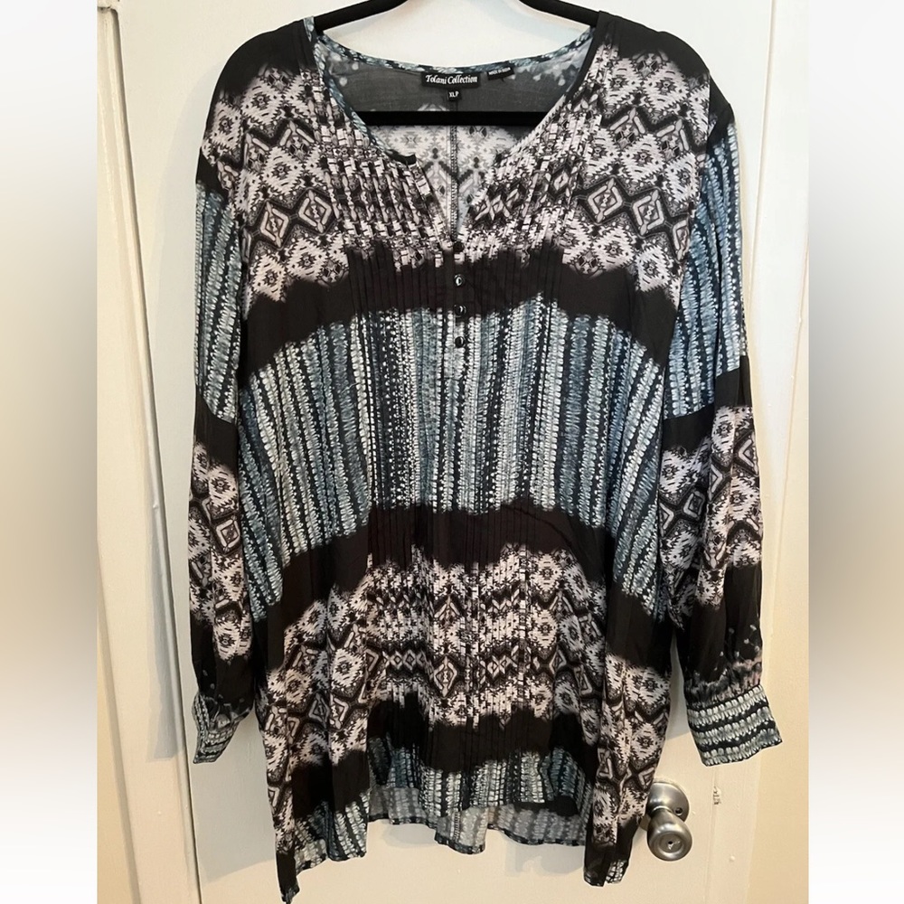 Tolani Collection Tunic with Pleat detail Sz XL petite